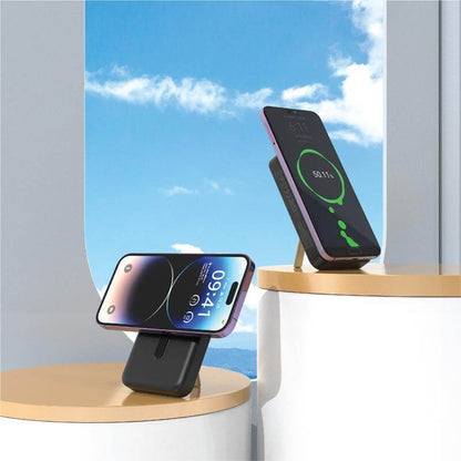 Memorii 10000mAh Mag Wireless Powerbank with Inbuilt Cables
