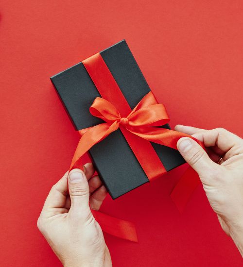 We Provide Best And Quality <span>Gifts Box</span> Product For You